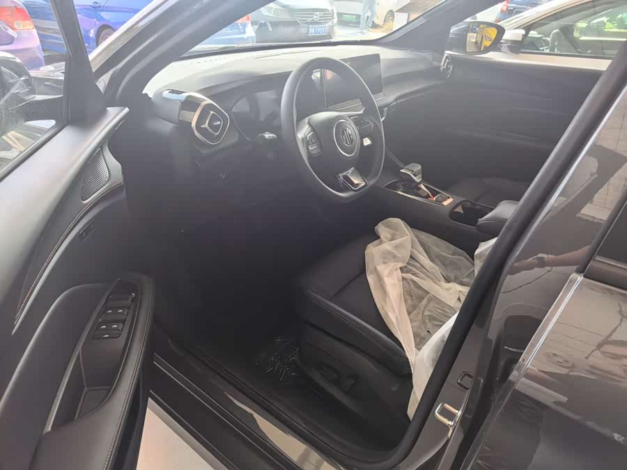 MG 5 car image #9
