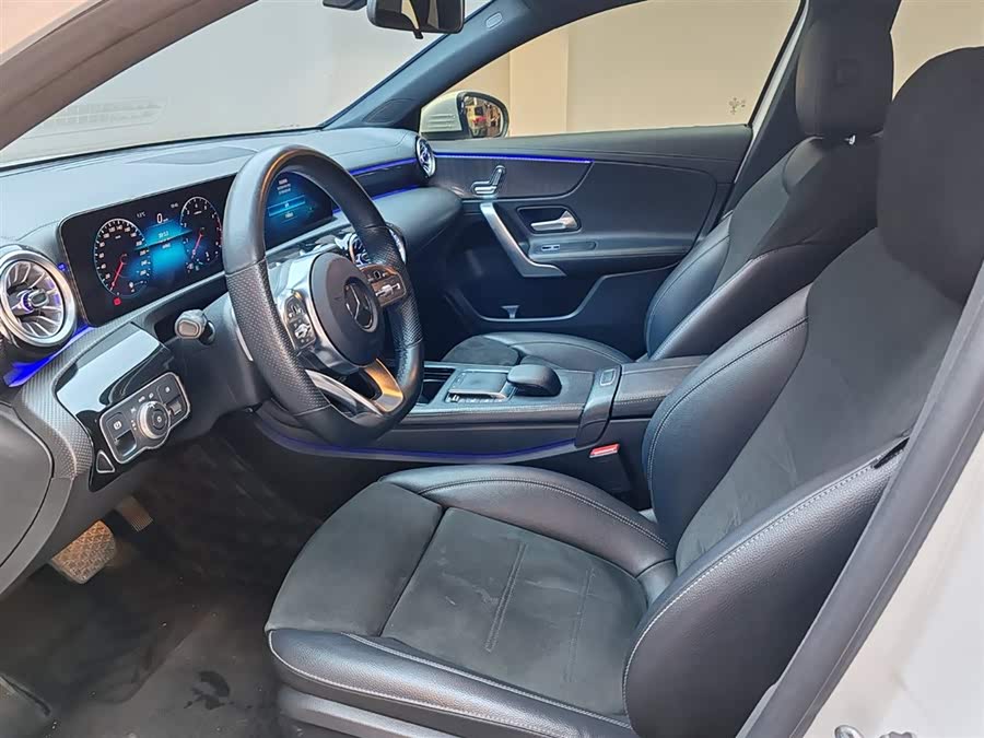 Mercedes-Benz A Class 2021 car image #9