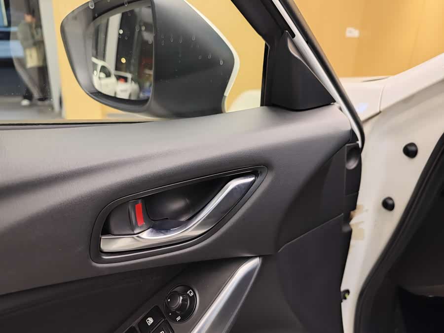 Mazda Atenza 2016 car image #9