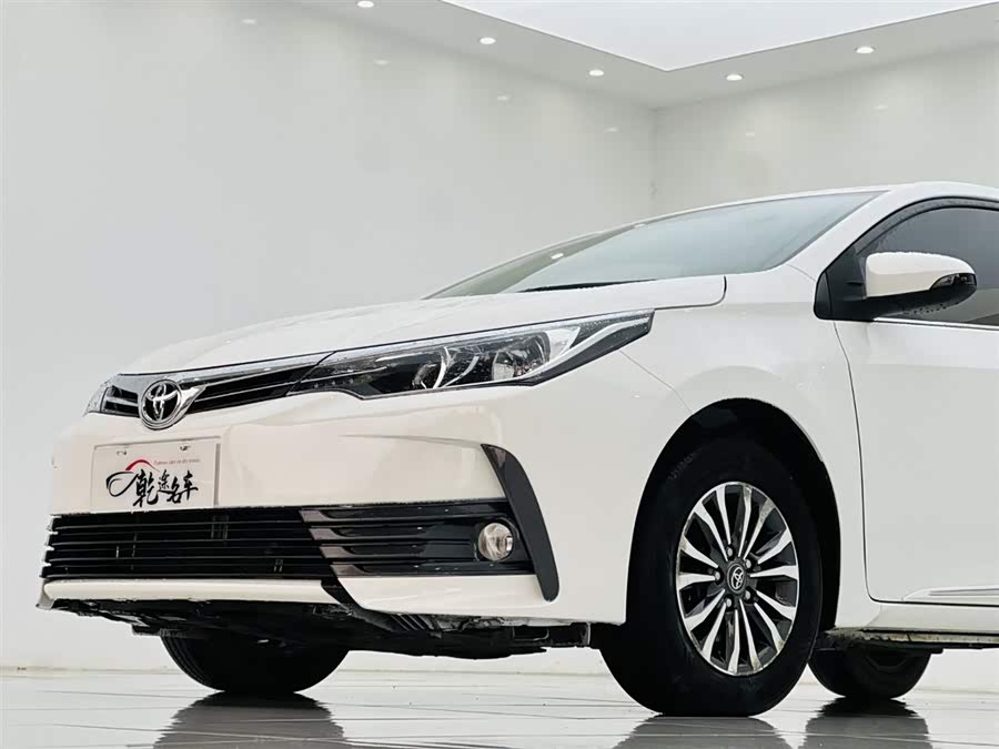 Toyota Corolla 2017 #9 Toyota Corolla 2017 car image #9
