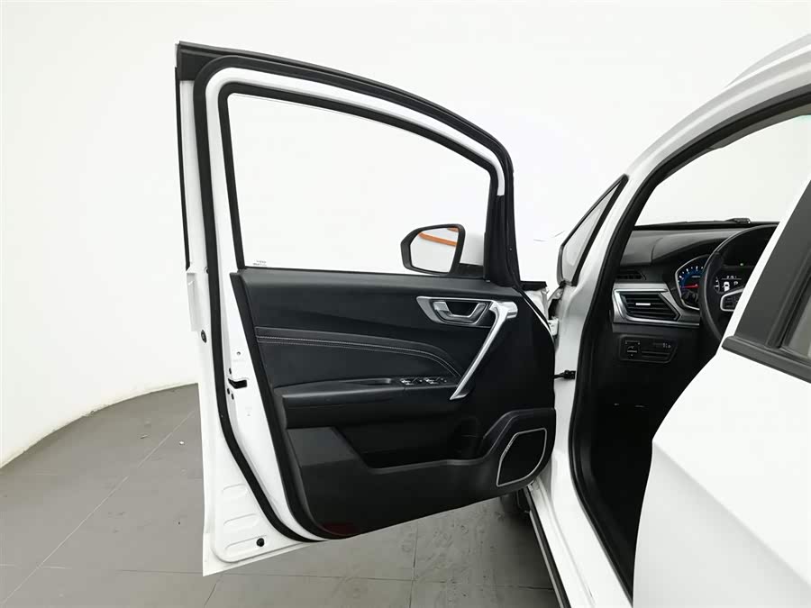 GEELY Vision X3 2017 car image #9