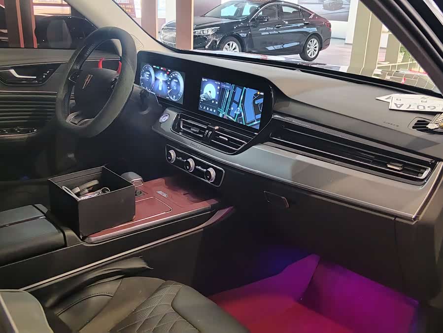 HongQi HS5 2023 car image #9