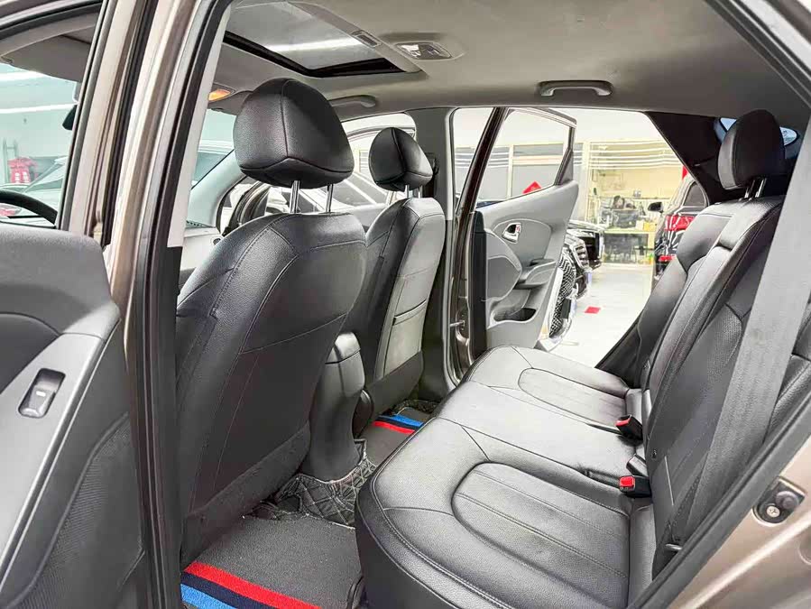 Hyundai ix35 2024 изображение автомобиля #9