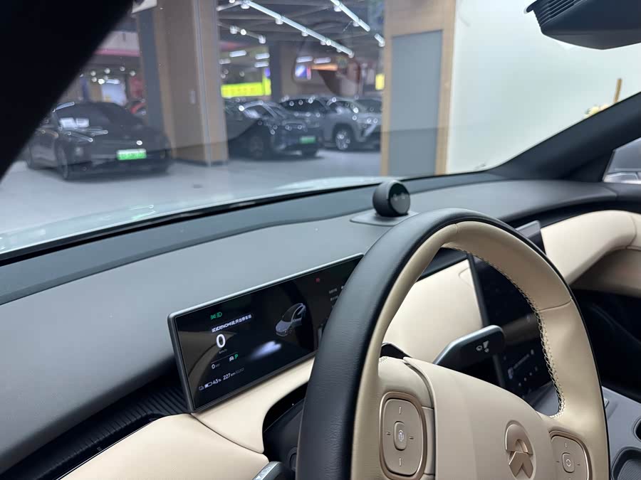 蔚来 蔚来EC6 2024 汽车图片 #9