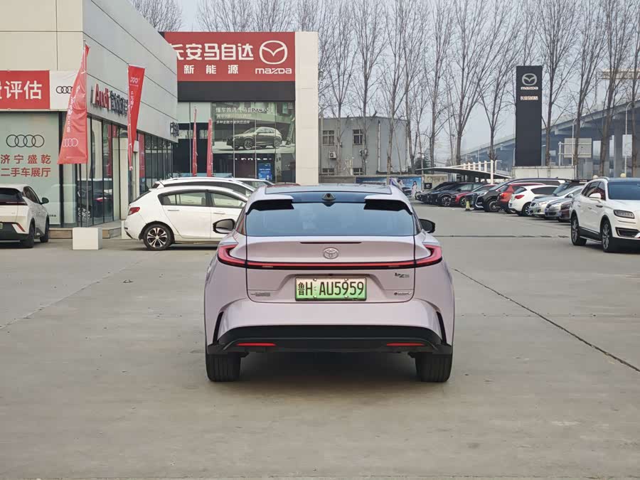 Toyota bZ5 2025 #9 Toyota bZ5 2025 car image #9