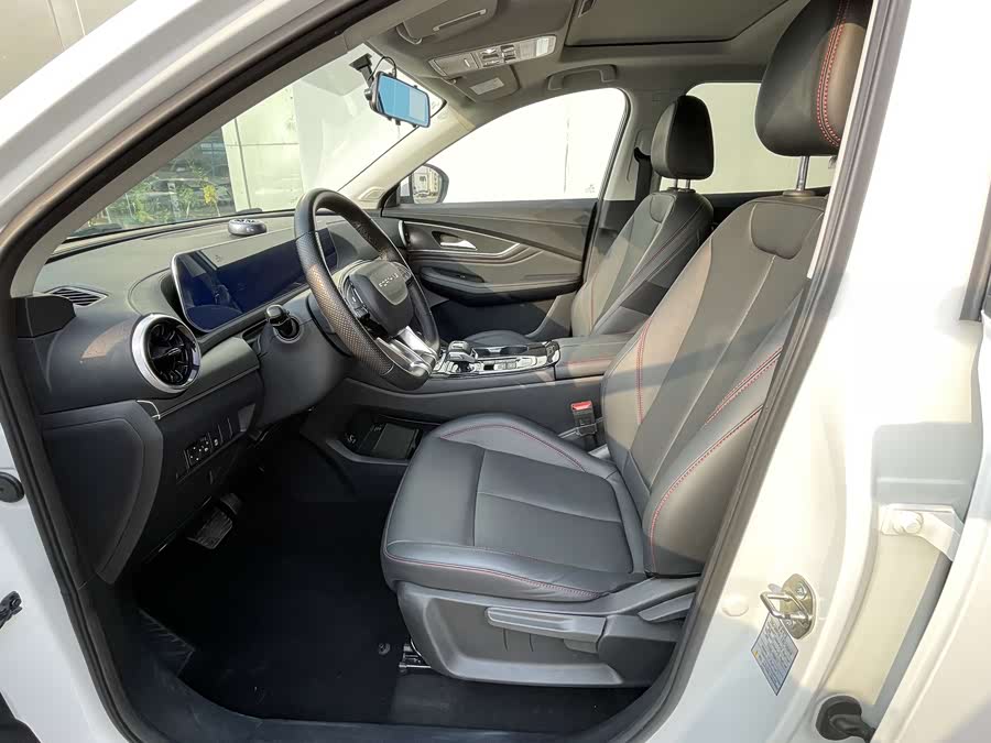 Forthing T5 EVO 2021 car image #9