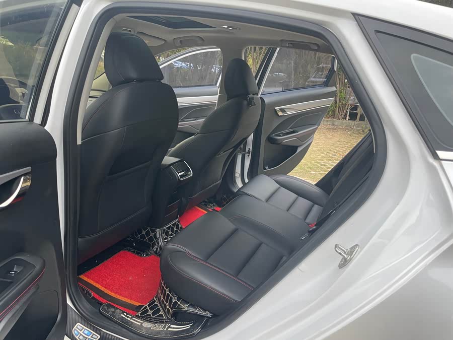 GEELY Binray 2019 car image #9