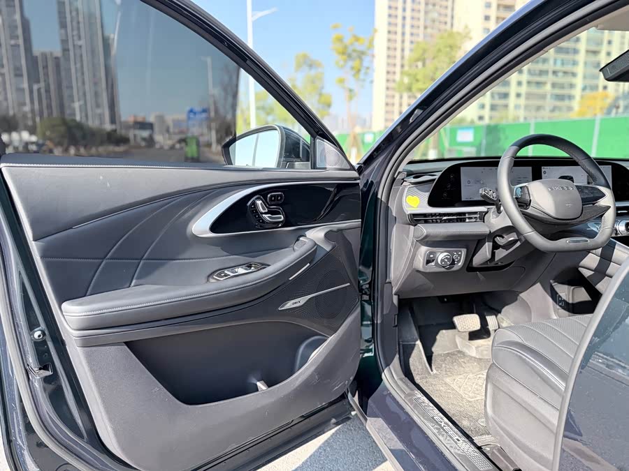 Exceed Lingyun 2025 صورة سيارة #9