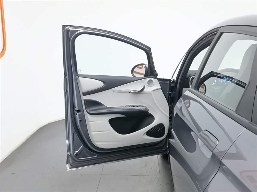 BYD Dolphin 2023 #9 BYD Dolphin 2023 car image #9