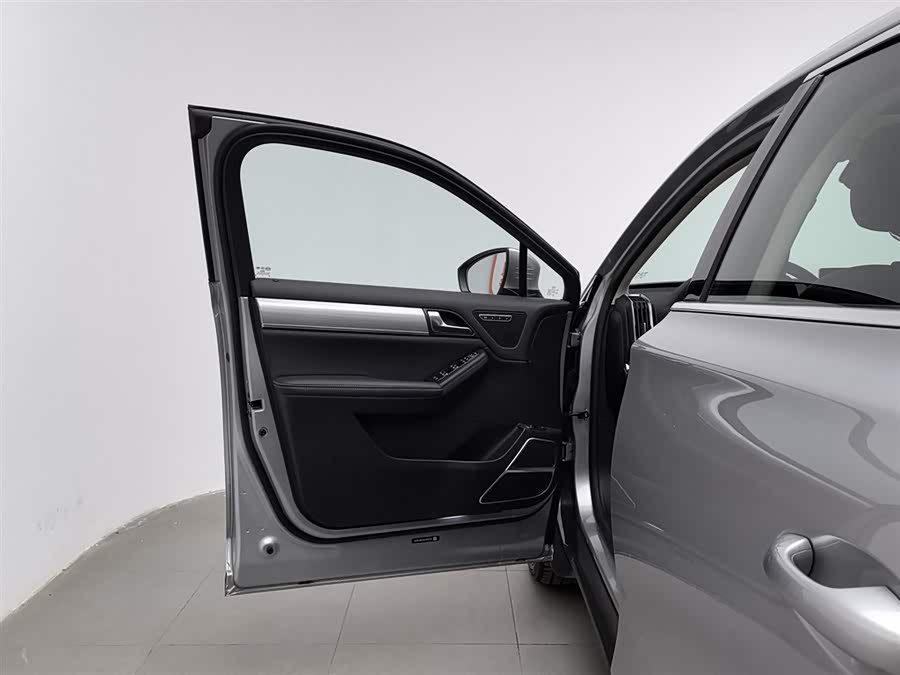 BYD Tang 2019 car image #9