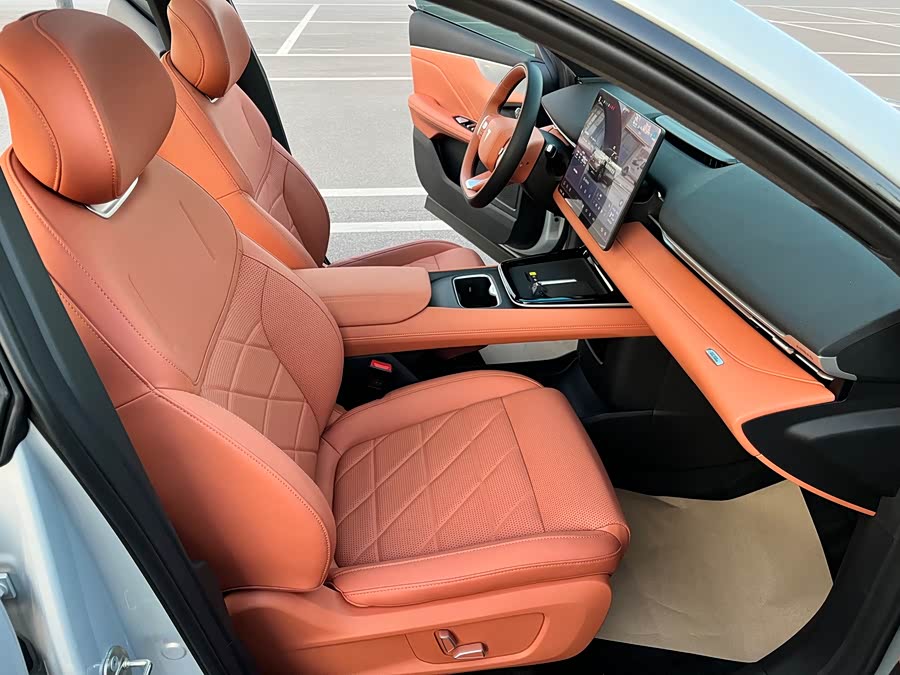 Deepal S05 2025 car image #9