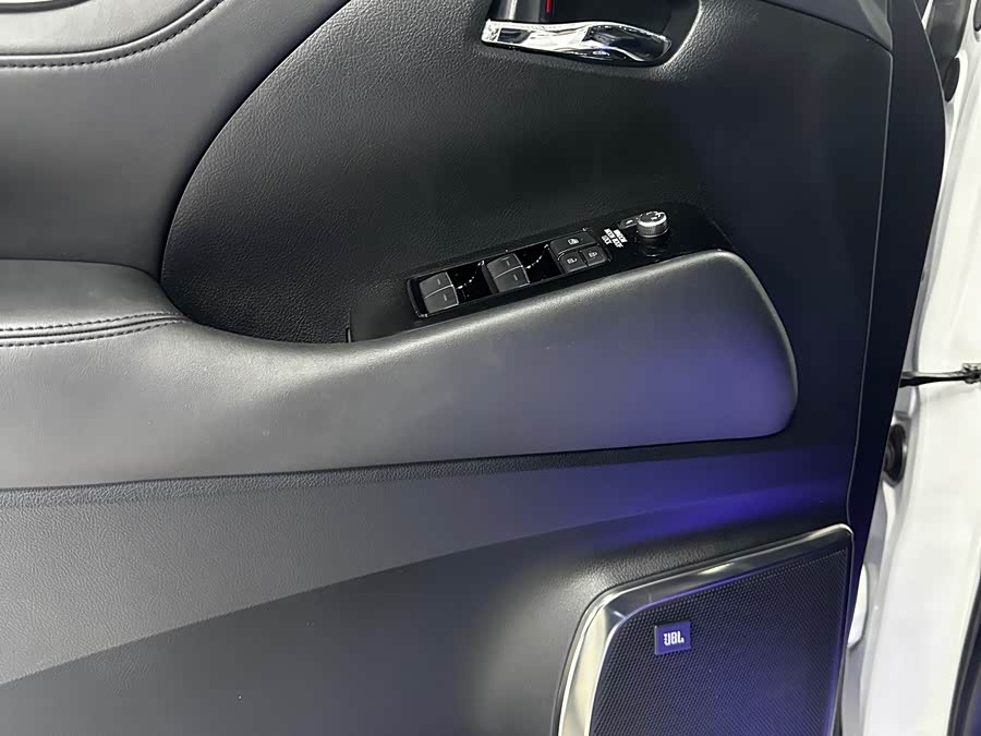 丰田 威尔法 2022 汽车图片 #9