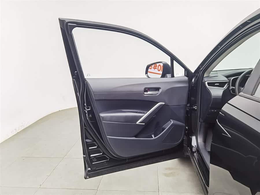 Toyota Frontlander 2024 car image #9