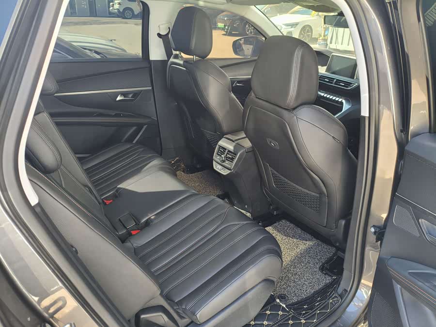 Peugeot 5008 2017 #9 Peugeot 5008 2017 car image #9