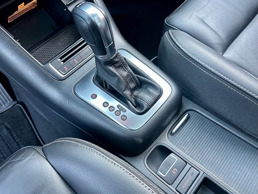 Volkswagen Tiguan 2018 #9 Volkswagen Tiguan 2018 car image #9