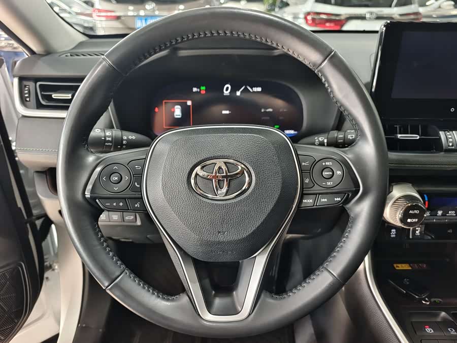 Toyota RAV4 2023 #9 Toyota RAV4 2023 car image #9