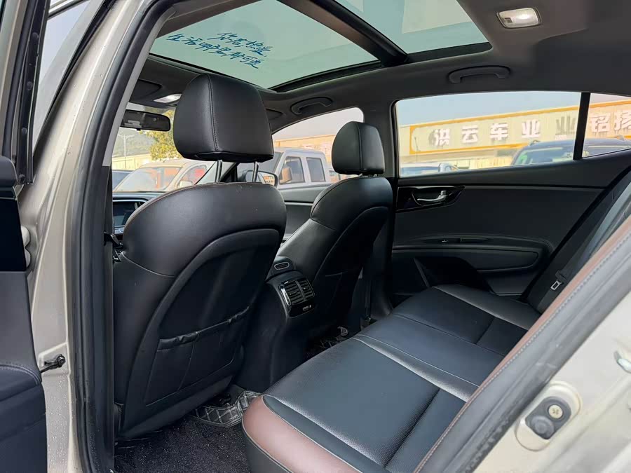 Kia K5 2017 imagen de coche #9