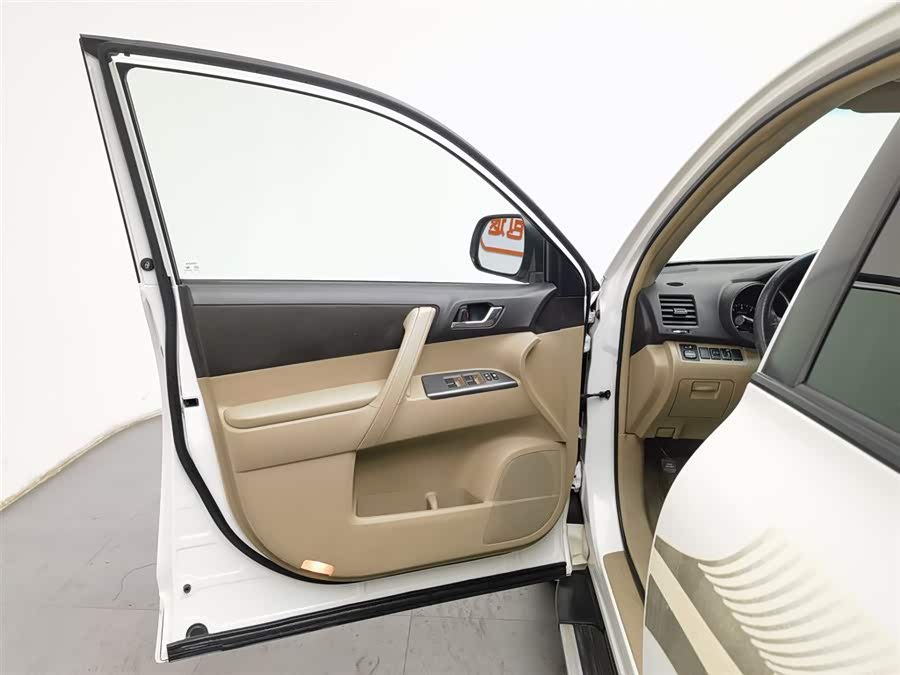 丰田 汉兰达 2012 汽车图片 #9