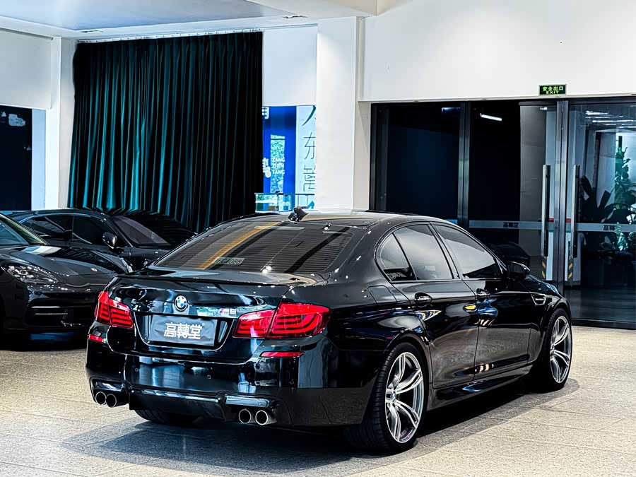 BMW M5 2012 #9 BMW M5 2012 car image #9