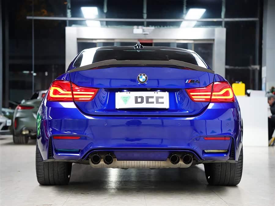 BMW M4 2019 car image #9