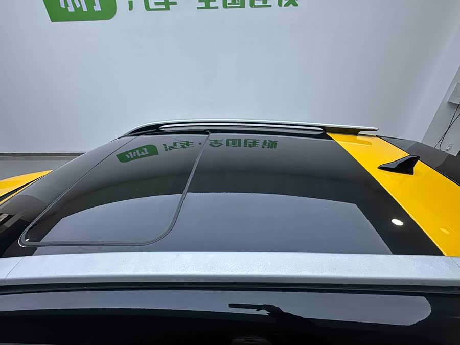 Kia 2021 car image #9
