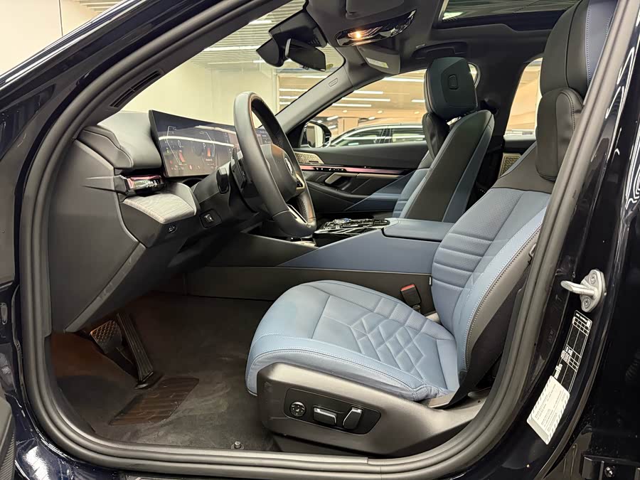 宝马 宝马5系 2025 汽车图片 #9