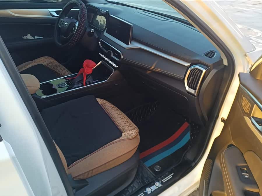 凯翼 2025 汽车图片 #9