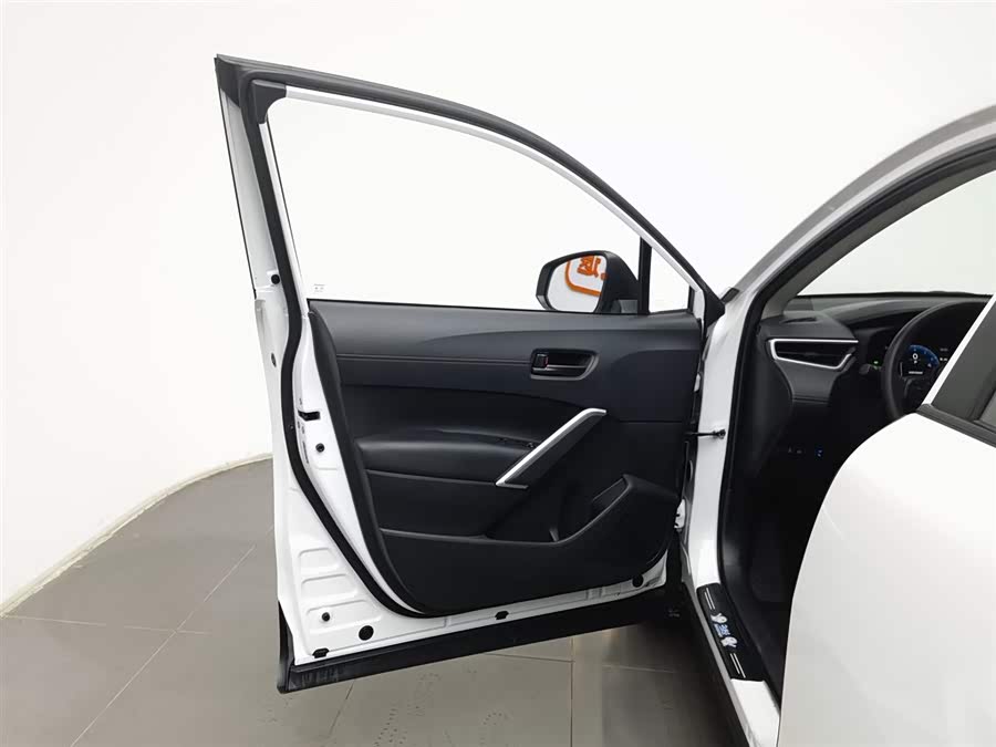 Toyota 2024 car image #9