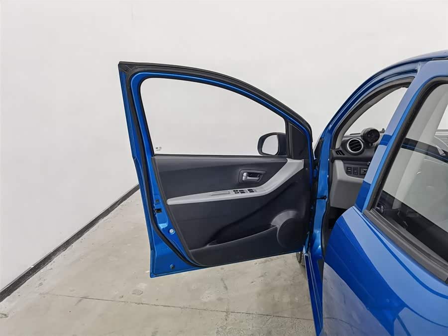 Suzuki 2017 car image #9