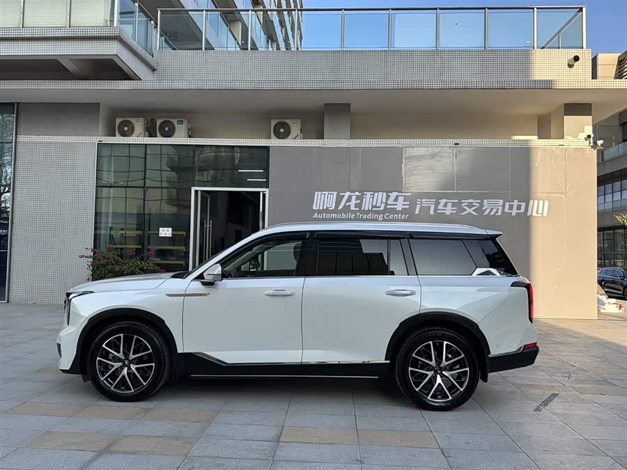 GAC Trumpchi GS8 2021 #9 GAC Trumpchi GS8 2021 car image #9