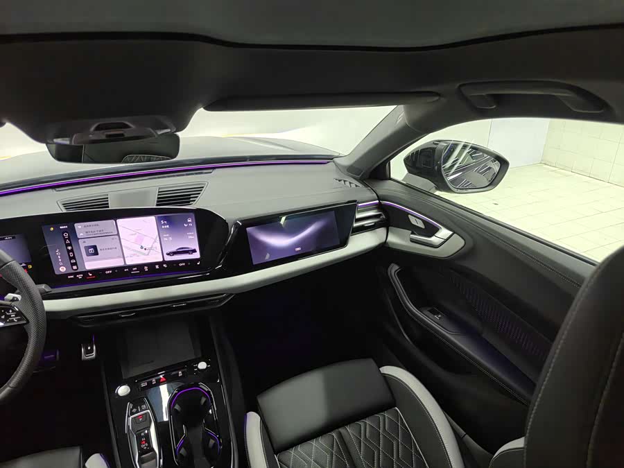 Audi FAW Audi A5L 2025 صورة سيارة #9