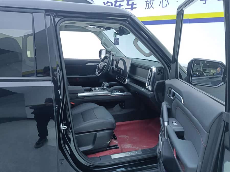 Jetour Traveller 2023 car image #9