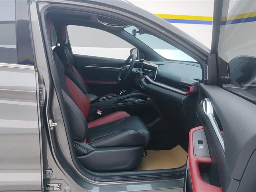 GEELY Coolray 2022 car image #9