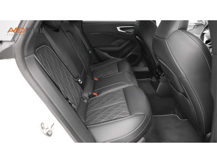 Audi 2025 car image #9