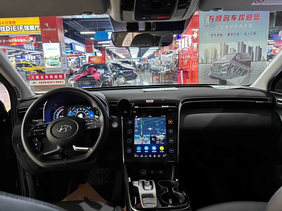 Hyundai Tucson 2024 car image #9