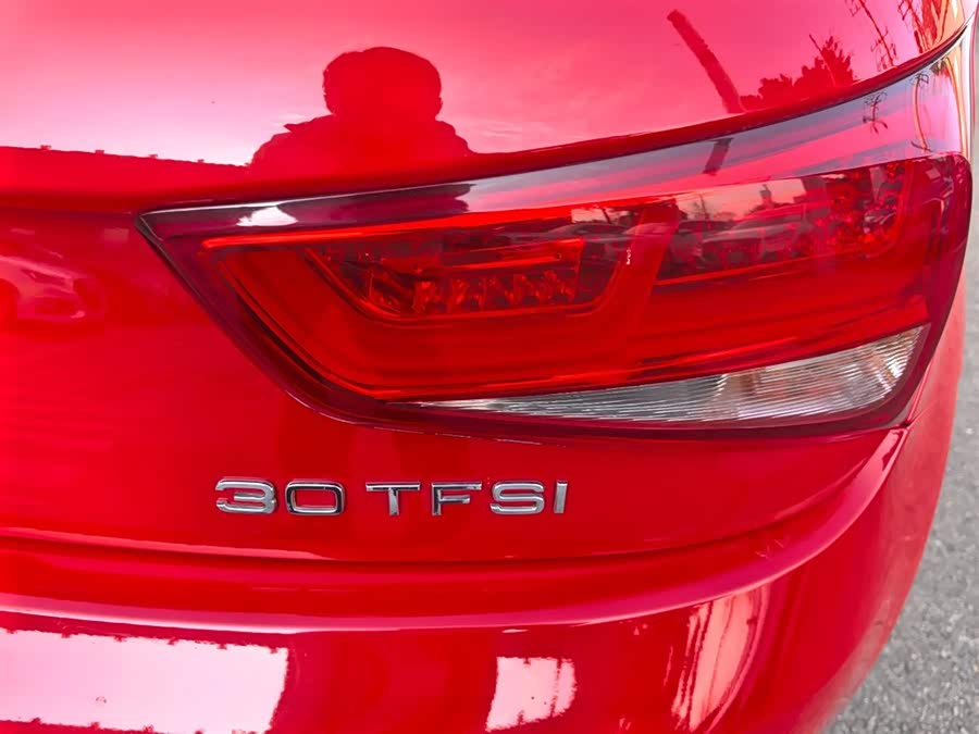 Audi A1 2015 car image #9