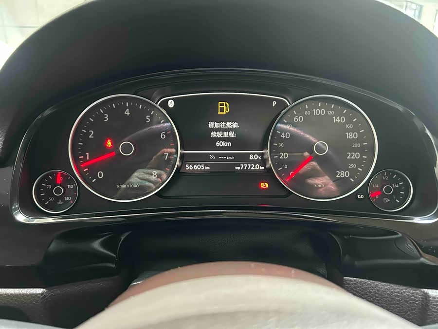 Volkswagen Touareg 2018 car image #9