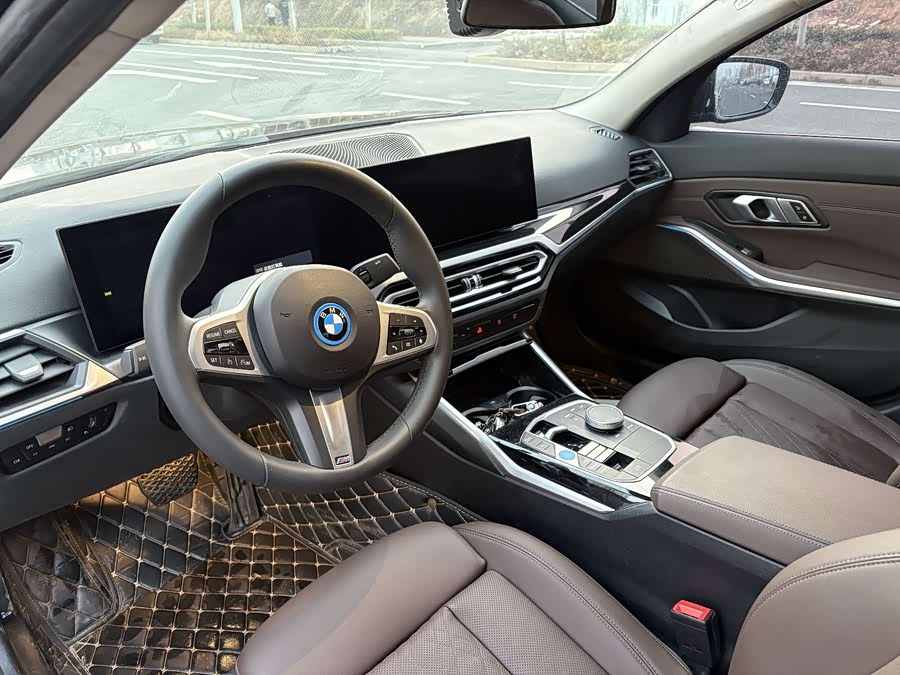 BMW i3 2024 #9 BMW i3 2024 car image #9