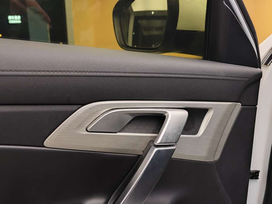 GEELY Boyue 2019 car image #9