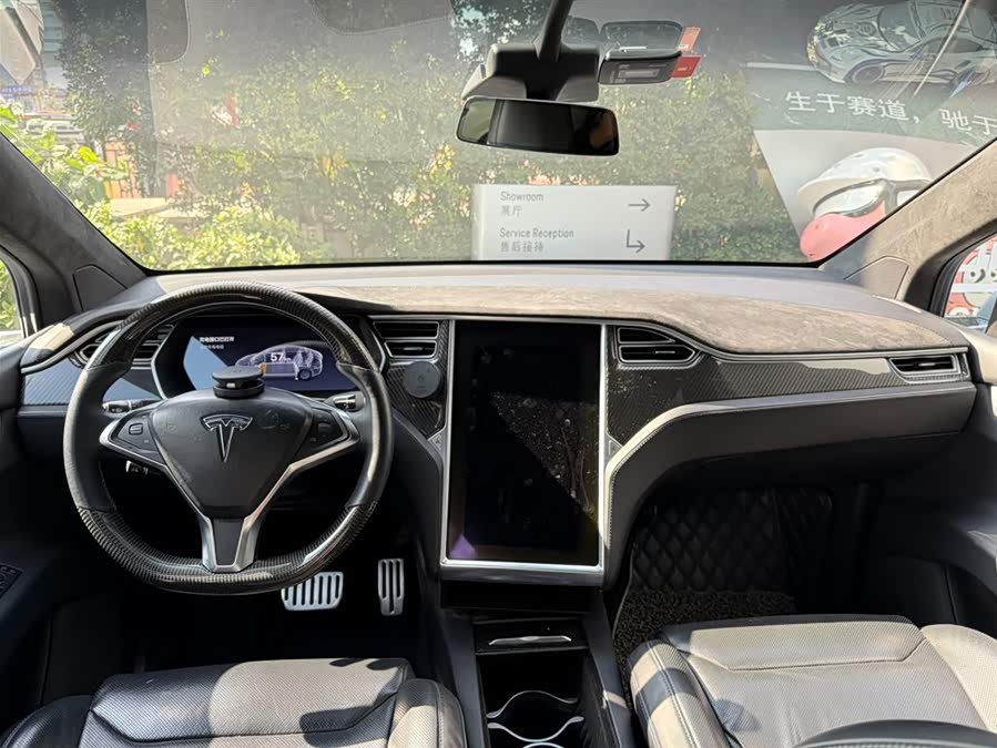 Tesla Model X 2017 car image #9