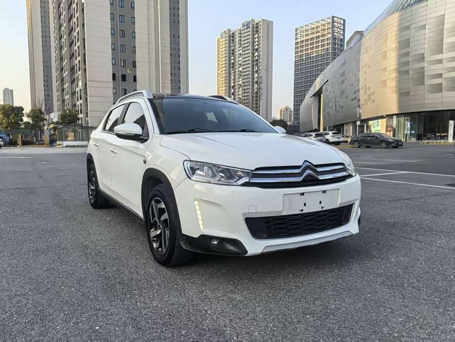 Citroen C3-XR 2017 car image #9