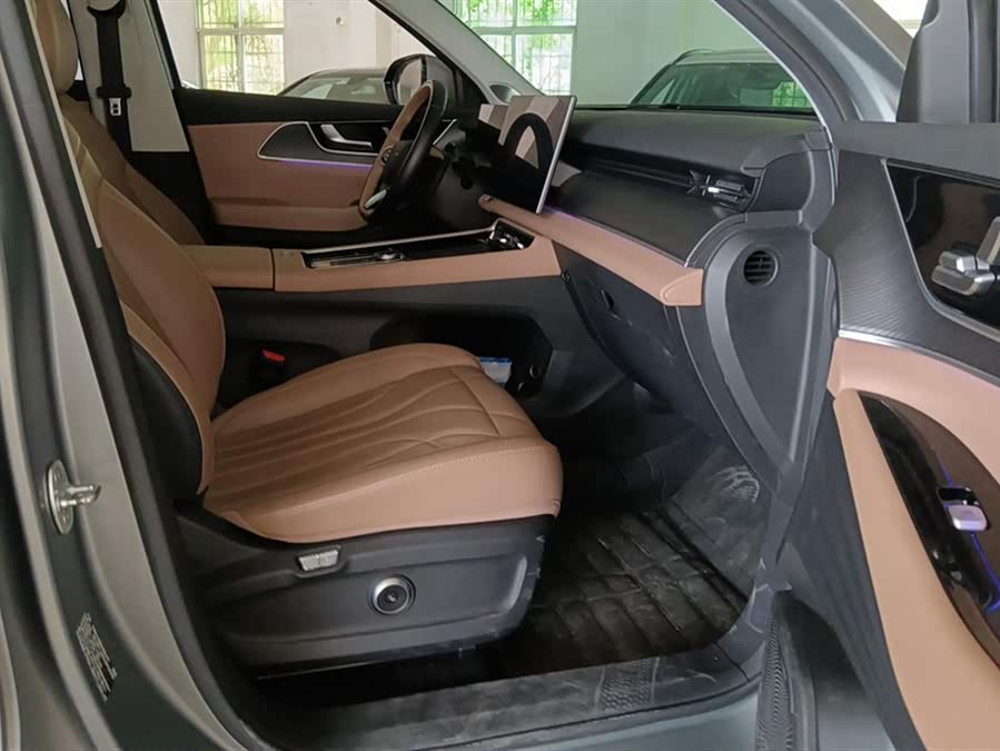 Chery Tiggo8L 2024 car image #9