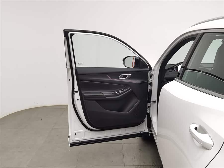 Changan CS55PLUS PHEV 2025 изображение автомобиля #9