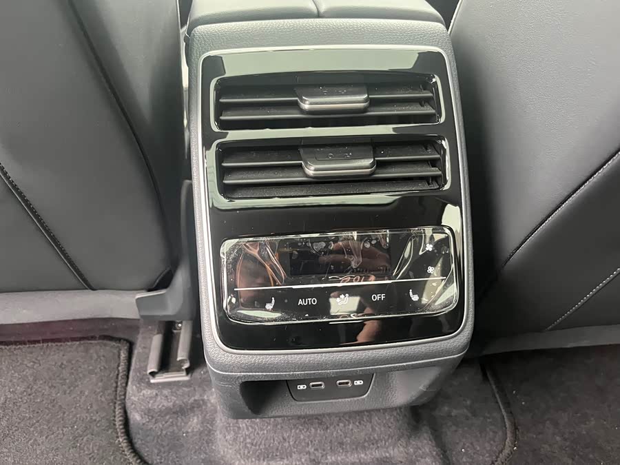 Volkswagen ID.7 Vizzion 2025 #9 Volkswagen ID.7 Vizzion 2025 car image #9