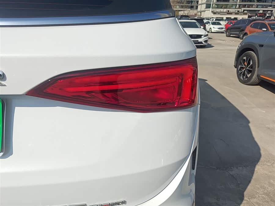 Jetour X95 2023 car image #9