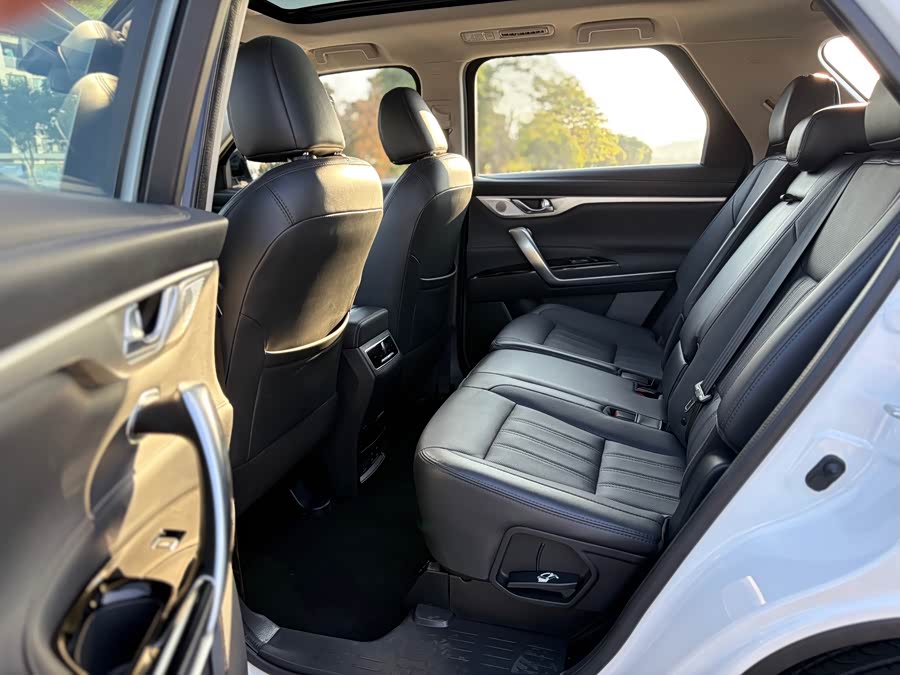 Changan CS95 2022 car image #9