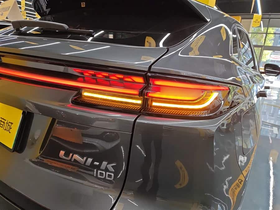 Changan UNI-K iDD 2023 car image #9