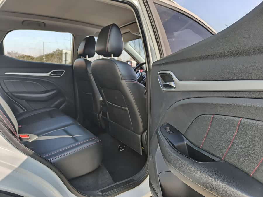 MG ZS 2017 #9 MG ZS 2017 car image #9