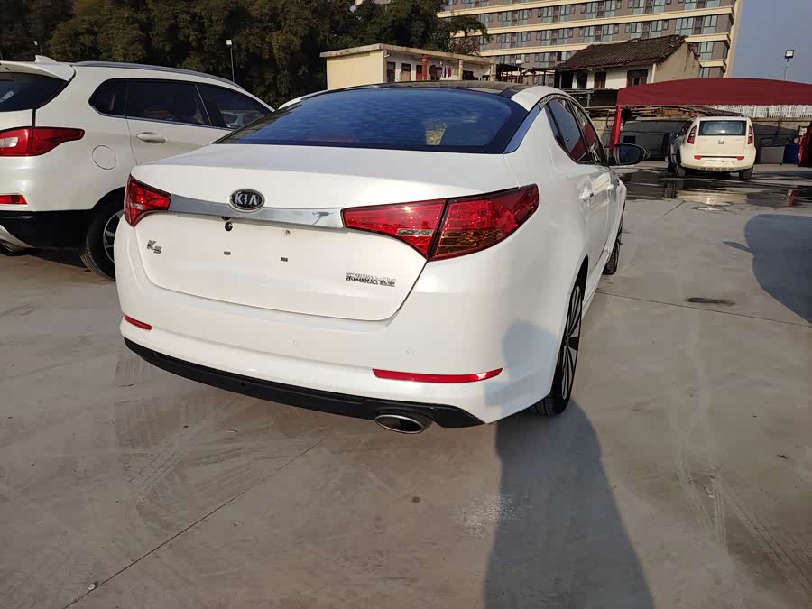 Kia K5 2012 #9 Kia K5 2012 car image #9
