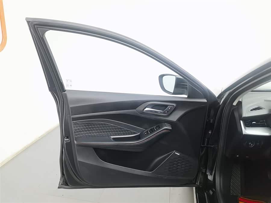 MG 5 2023 car image #9